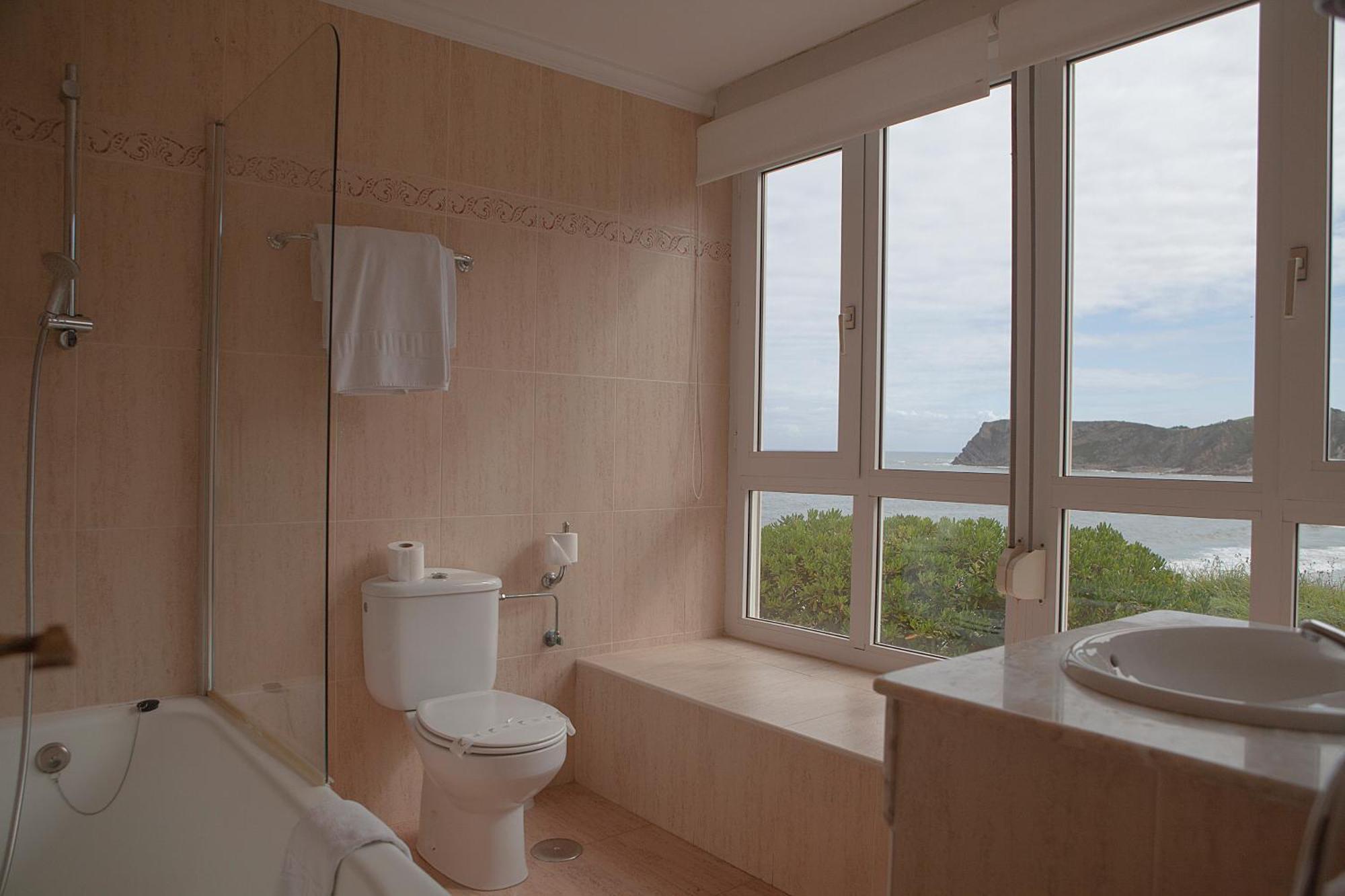 Hotel Josein Comillas Extérieur photo