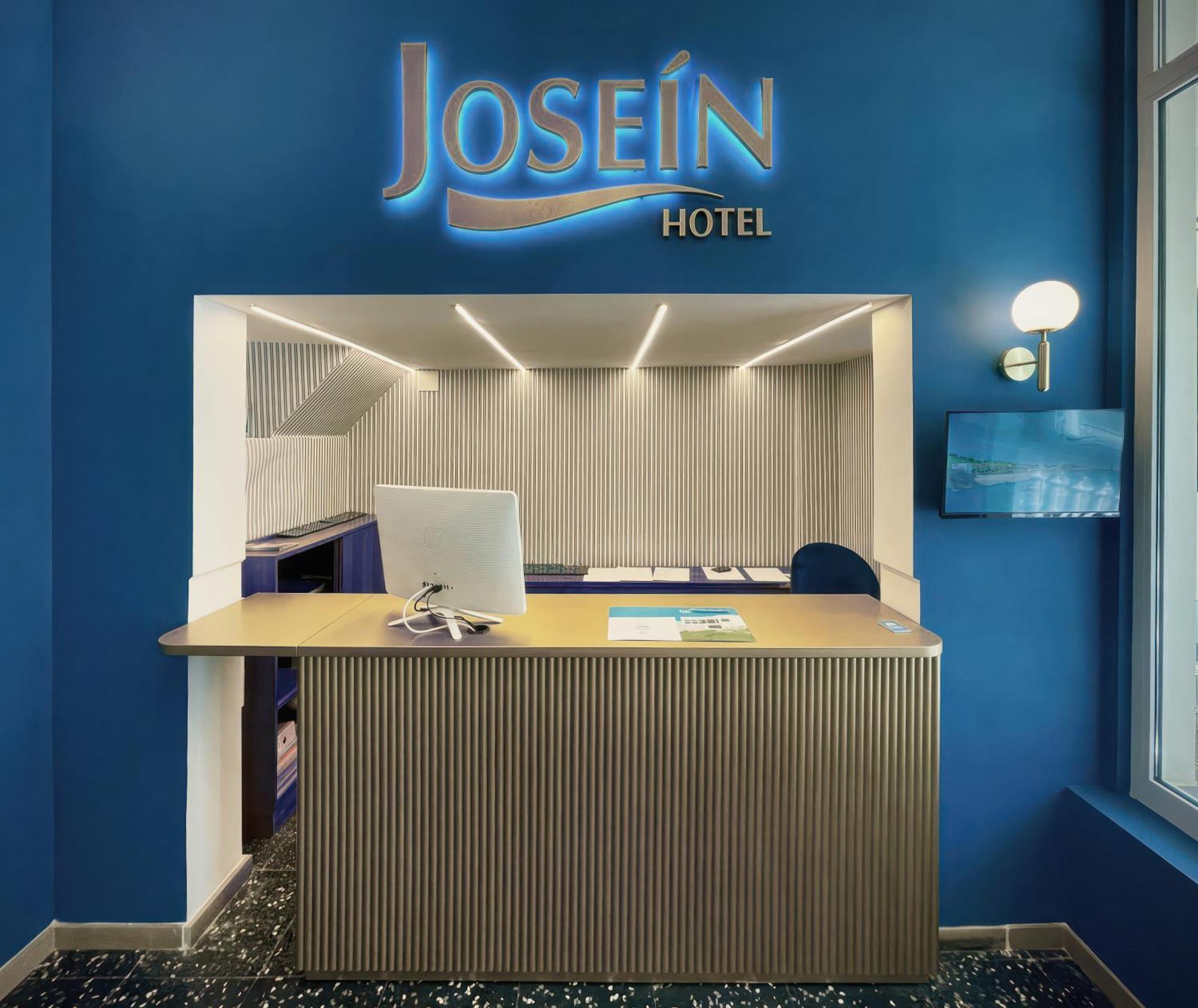 Hotel Josein Comillas Extérieur photo